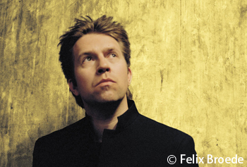 Andsnes_Mozart.jpg Andsnes_Mozart.jpg